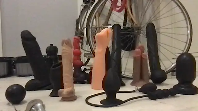 Zaak91190 online show from November 12, 2025, 8:19 pm