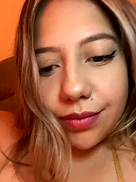 Snapshot of MissCat_ chatting on September 23, 2025, 3:09 am MissCat online show from September 23, 2025, 3:09 am