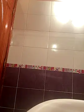 Snapshot of dalo3a_ay chatting on October 4, 2025, 8:29 pm dalo3a ay online show from October 4, 2025, 8:29 pm