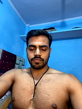 Snapshot of fireboyyyyy chatting on October 10, 2025, 10:42 pm fireboyyyyy online show from October 10, 2025, 10:42 pm