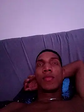 Snapshot of miguelmarcus chatting on February 25, 2026, 6:28 pm miguelmarcus online show from February 25, 2026, 6:28 pm