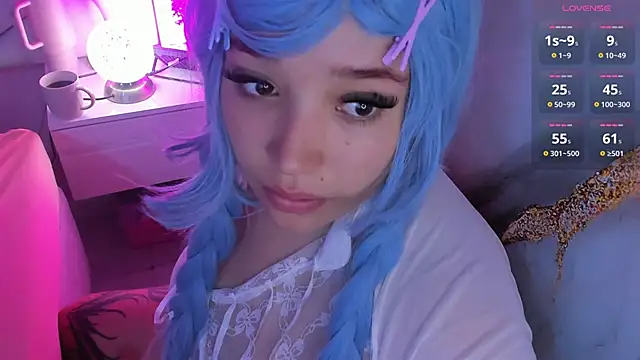 hinata dolly online show from October 2, 2025, 8:21 am