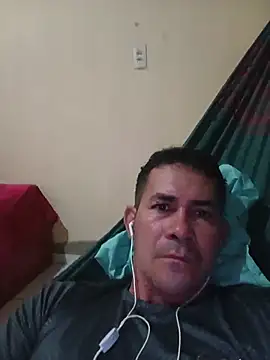 Renan1532 online show from July 8, 2026, 11:42 pm