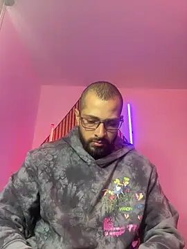 Snapshot of magnumchris chatting on March 18, 2026, 1:47 pm magnumchris online show from March 18, 2026, 1:47 pm