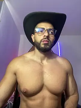 Snapshot of magnumchris chatting on March 19, 2026, 2:32 pm magnumchris online show from March 19, 2026, 2:32 pm