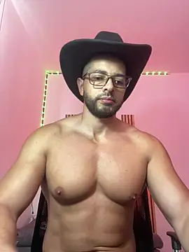 Snapshot of magnumchris chatting on April 10, 2026, 2:44 pm magnumchris online show from April 10, 2026, 2:44 pm