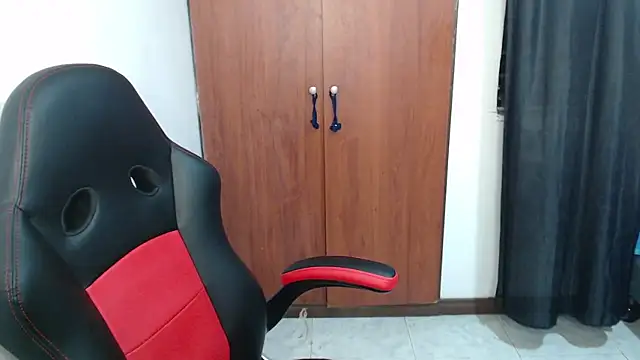 Rimuru17 online show from April 12, 2026, 4:17 am