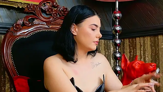 MistressEly online show from November 28, 2025, 1:03 pm