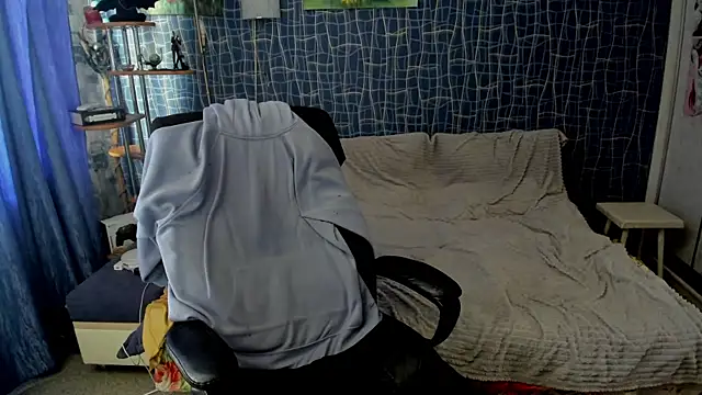 CuteBoy228 online show from May 9, 2026, 10:31 am