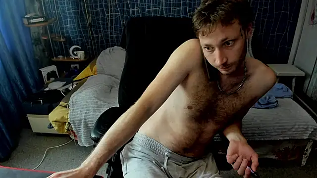 CuteBoy228 online show from May 11, 2026, 4:04 pm