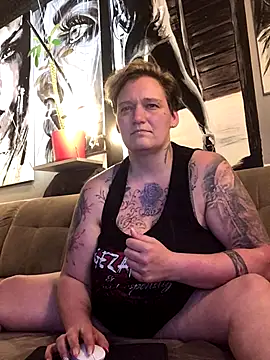 Ich-eben123 online show from September 19, 2025, 7:14 pm