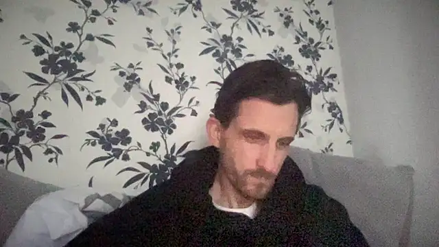 Snapshot of Big8inchUncutCock chatting on April 28, 2026, 4:01 pm Big8inchUncutCock online show from April 28, 2026, 4:01 pm