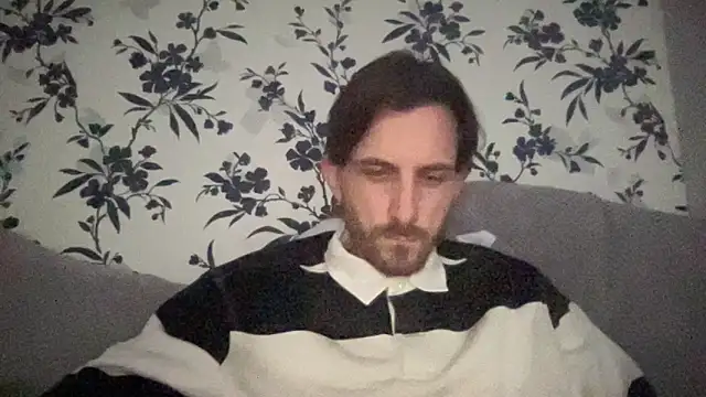 Snapshot of Big8inchUncutCock chatting on April 29, 2026, 8:51 am Big8inchUncutCock online show from April 29, 2026, 8:51 am