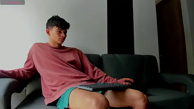 Snapshot of 2Amateur_Guys chatting on February 27, 2026, 4:07 pm 2Amateur Guys online show from February 27, 2026, 4:07 pm