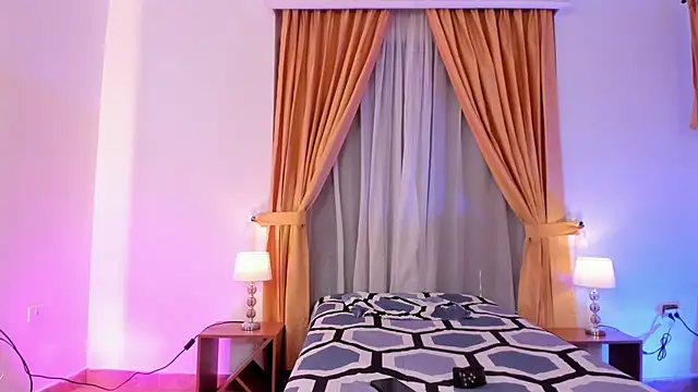 Snapshot of Cherry_Castillo chatting on October 24, 2025, 1:07 pm Cherry Castillo online show from October 24, 2025, 1:07 pm