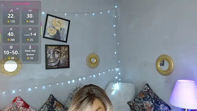 Snapshot of Corinndupontx chatting on November 14, 2025, 4:22 am Corinndupontx online show from November 14, 2025, 4:22 am