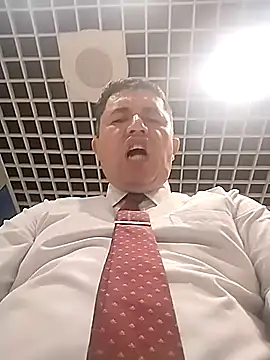 BigCristh79 online show from October 3, 2025, 1:57 am