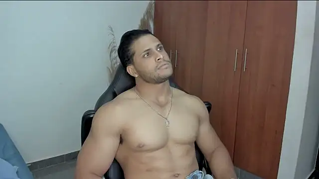 Evansdark1 online show from May 15, 2026, 11:23 pm