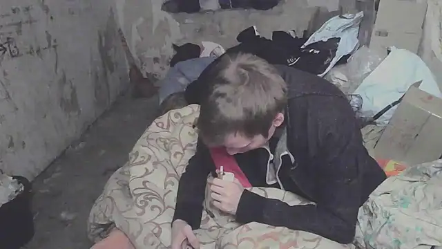 makarov1993 online show from November 1, 2025, 2:02 am