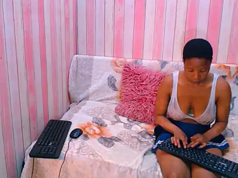 ebonyfirexx online show from October 24, 2025, 7:38 am