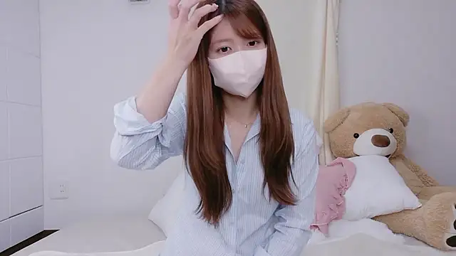 Sakura 087 online show from September 26, 2025, 10:41 am