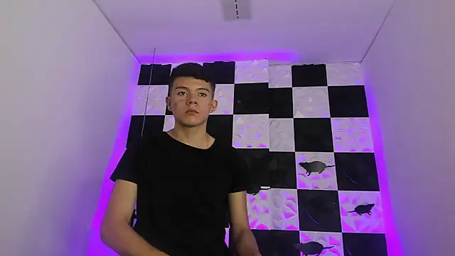 AndyFame1 online show from October 16, 2025, 7:04 pm