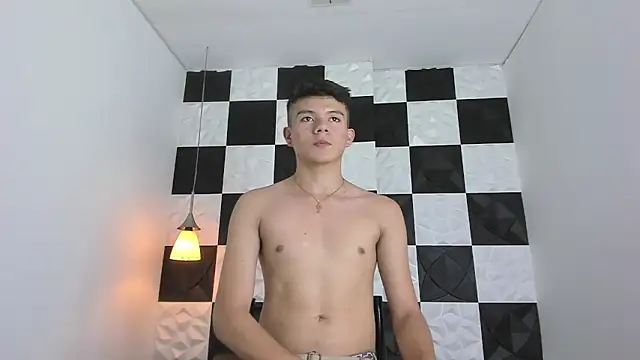 AndyFame1 online show from November 11, 2025, 7:03 pm