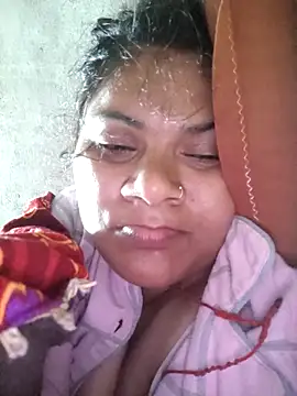 couple 71 online show from February 8, 2026, 5:16 pm