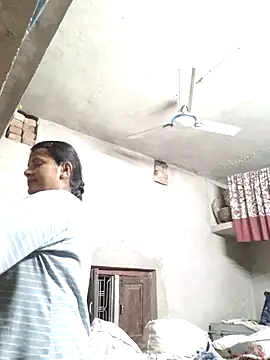 Snapshot of couple_71 chatting on May 31, 2026, 3:19 pm couple 71 online show from May 31, 2026, 3:19 pm