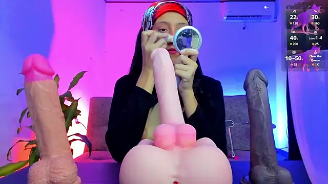 alicemoon   online show from February 6, 2026, 10:46 pm