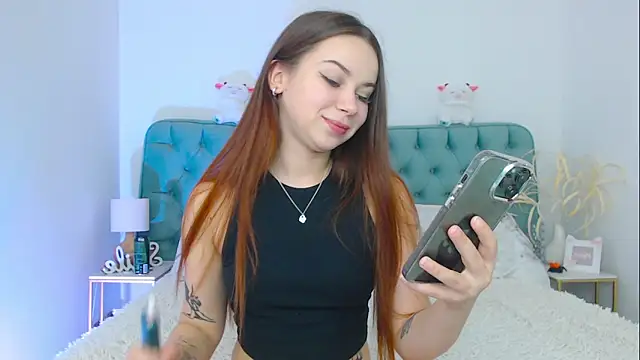 bubblegum1  online show from October 17, 2025, 9:28 pm