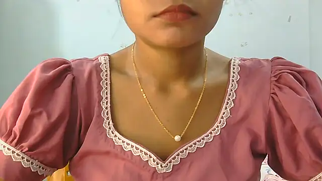 Aarti misty71 online show from July 8, 2026, 7:02 am