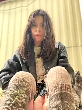 Snapshot of Idnkjustadeline chatting on September 11, 2025, 6:13 am Idnkjustadeline online show from September 11, 2025, 6:13 am