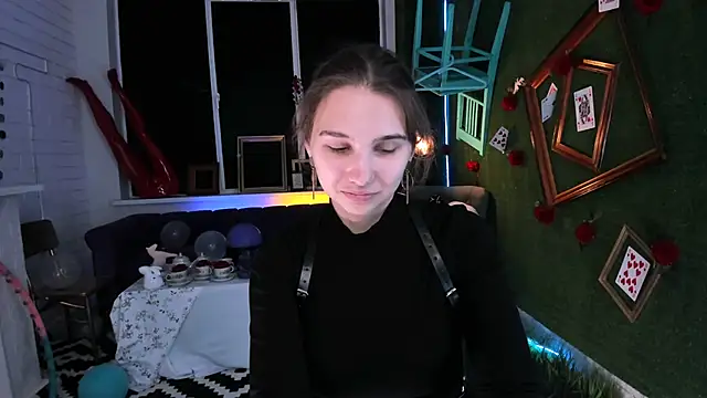 Snapshot of TessaMill chatting on September 26, 2025, 5:33 am TessaMill online show from September 26, 2025, 5:33 am