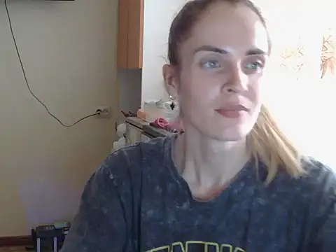 JayeTyler online show from November 24, 2025, 7:52 am