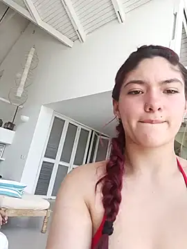 Victoria Beaumont online show from September 14, 2025, 6:18 pm