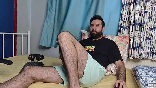 flydirty online show from December 3, 2025, 6:32 am