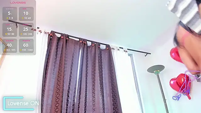 miaroberts69 online show from February 21, 2026, 10:55 pm