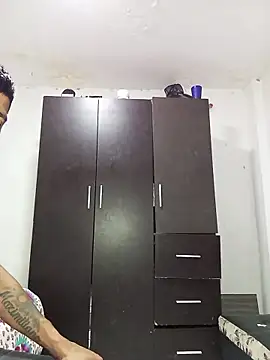 paisita122 online show from March 8, 2026, 11:41 pm