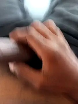 Snapshot of young_dickkk chatting on September 12, 2025, 8:25 am young dickkk online show from September 12, 2025, 8:25 am