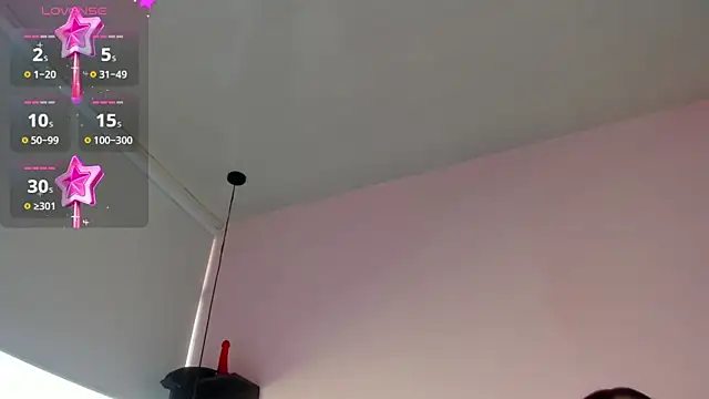 violet myerrs online show from September 22, 2025, 12:51 pm