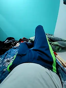 santa7869 online show from October 16, 2025, 2:51 pm