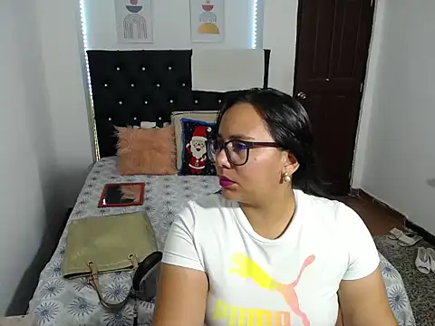 Snapshot of maria_sexx96 chatting on September 10, 2025, 4:18 pm maria sexx96 online show from September 10, 2025, 4:18 pm