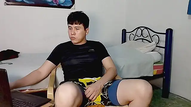 Nickk Wolf online show from May 28, 2026, 11:02 pm