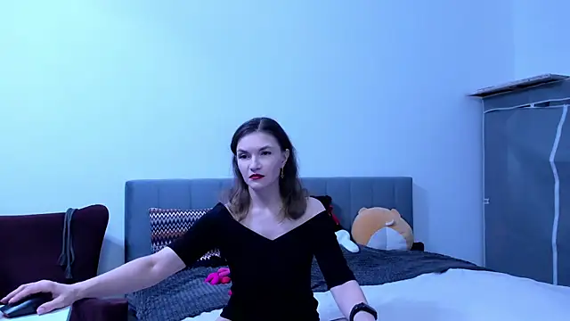 Katherine Twilight online show from November 20, 2025, 3:45 pm