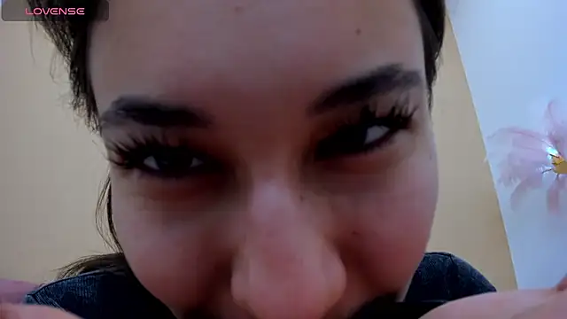 Snapshot of Kat__cat chatting on October 20, 2025, 3:18 am Kat  cat online show from October 20, 2025, 3:18 am