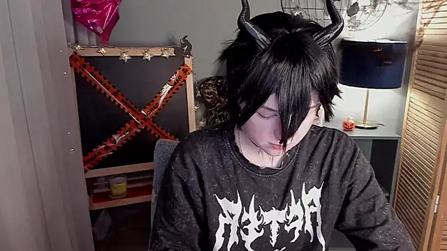 ayakskalermonss online show from October 28, 2025, 2:31 pm