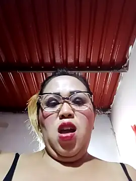 shaktisub  online show from October 5, 2025, 9:02 pm