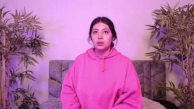 Aphriil   online show from October 16, 2025, 12:28 pm