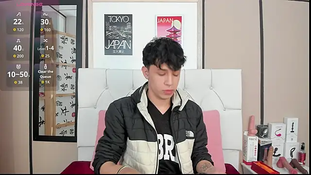 Snapshot of Axel__Evans chatting on September 9, 2025, 1:21 pm Axel Evans online show from September 9, 2025, 1:21 pm